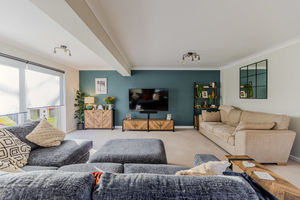 Lounge- click for photo gallery